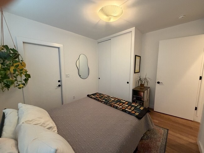 Building Photo - 1134 Foothill Blvd