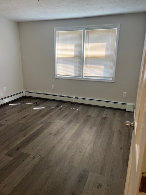 Building Photo - 16 Day St