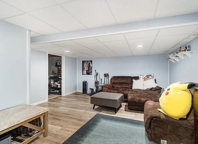 Building Photo - 189 Lookout Cir