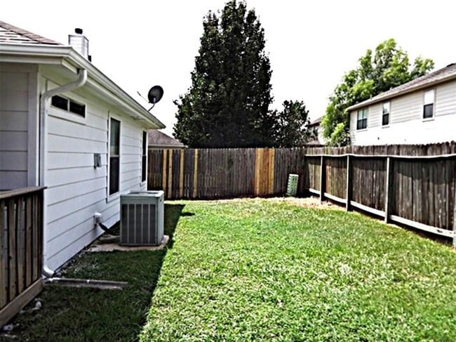 Building Photo - 21706 Oakbridge Park Ln