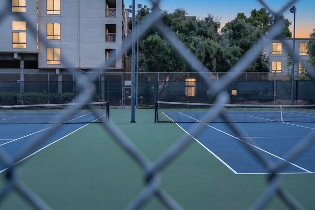 Building Photo - Resort-Style Living in Walnut Creek! Bright 1BR w/ Private Tree-Line Balcony!