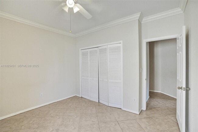 Building Photo - 345 SW 188th Ave