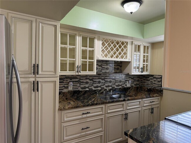 Building Photo - 1316 Mill Creek Pl
