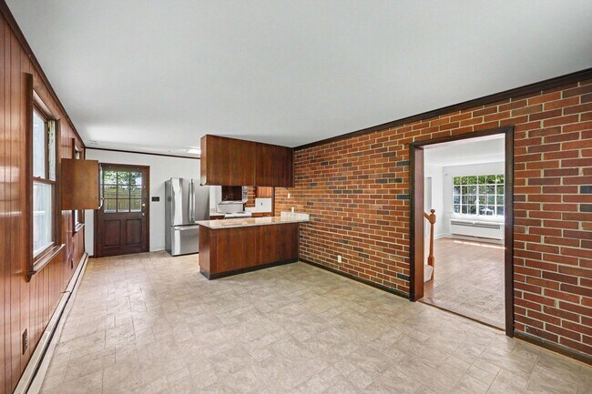 Building Photo - 3418 Old Dominion Blvd