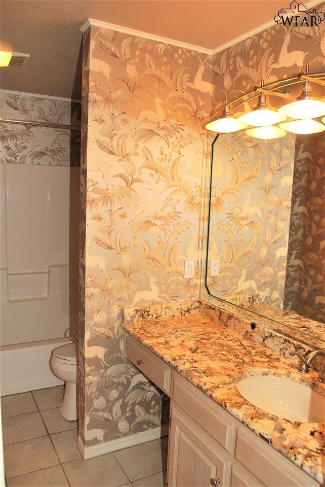 Building Photo - 3 Sand Piper