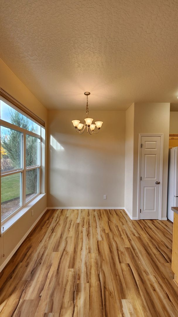 Building Photo - Two Bedroom Condo Near Moose Can Gully with a Garage