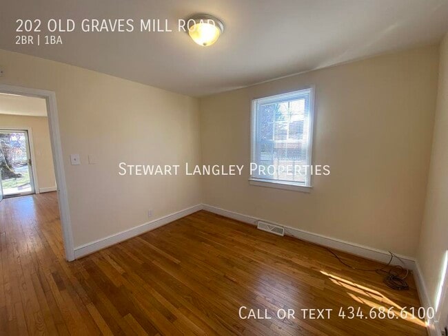 Building Photo - 202 Old Graves Mill Rd