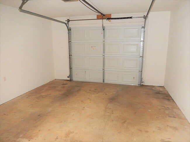 Building Photo - 1454 Cimarron Pkwy