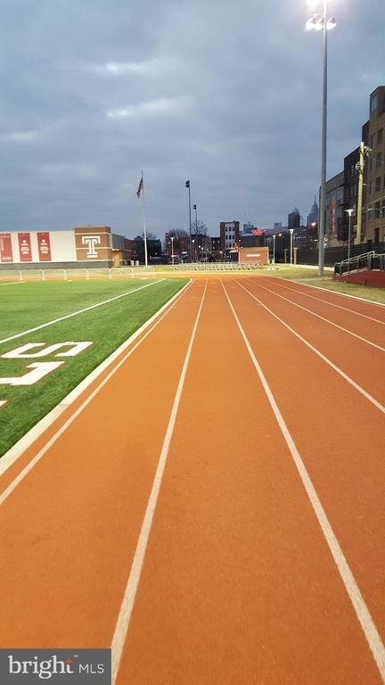 Building Photo - 1723 Willington St