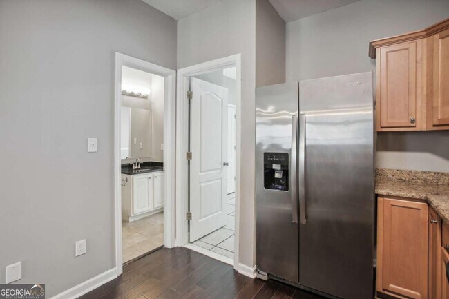 Building Photo - 2360 Johnson Rd NE