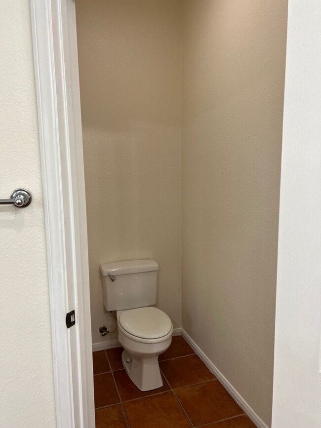 Building Photo - 13561 Lavender Way