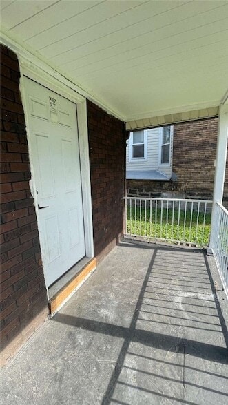 Building Photo - 7526 Dickson St