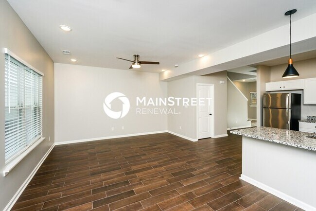 Building Photo - 3 Bedroom Pet-Friendly Home in Jeffersonvi...