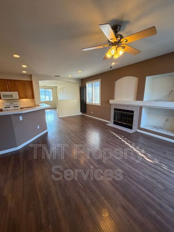 Building Photo - 9429 Gensler Ct