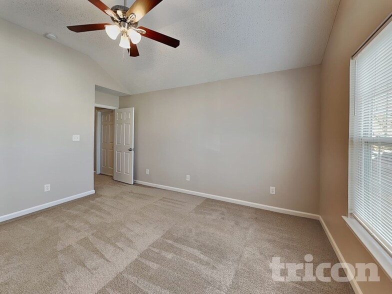 Building Photo - 7021 Paint Rock Ln