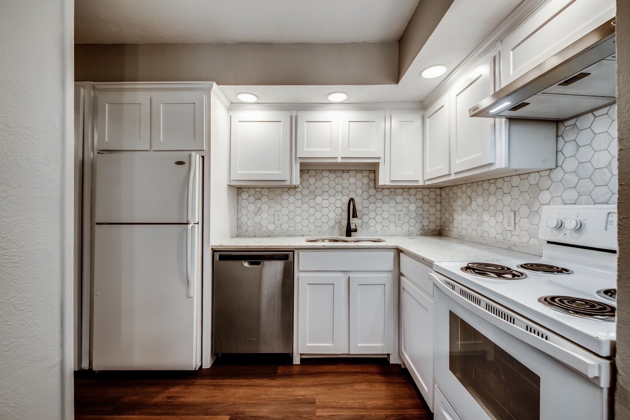 Building Photo - 1328 S Henderson St