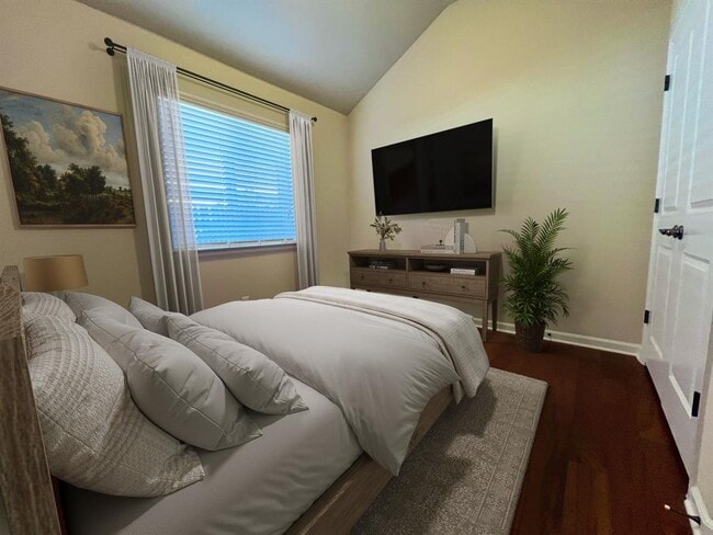 Building Photo - 114 Clear Water Pass