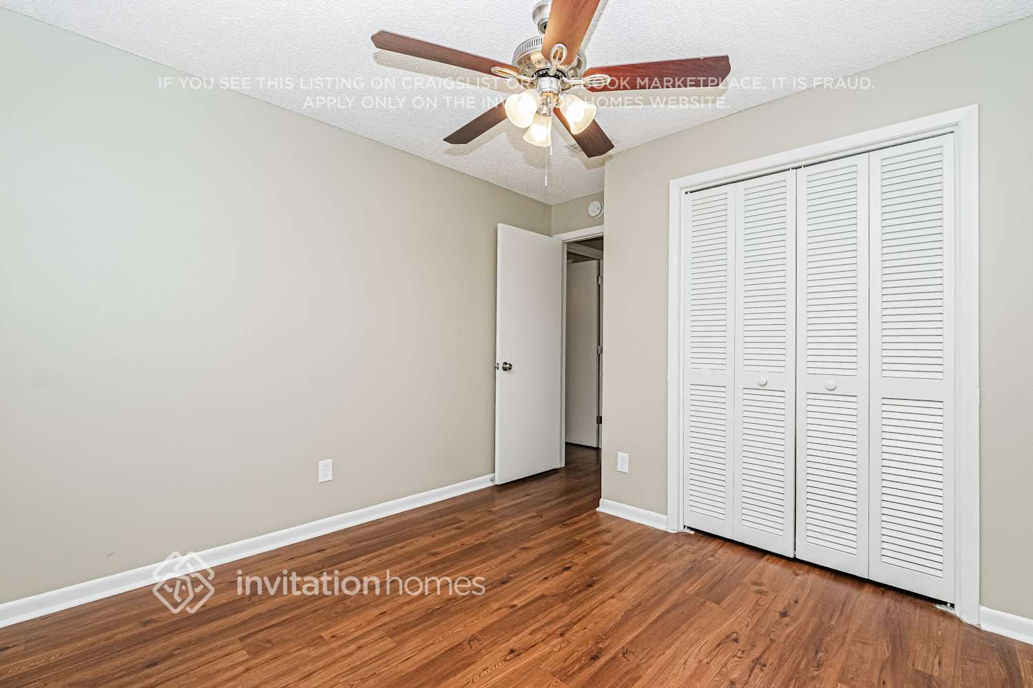 Building Photo - 553 Oak Creek Dr