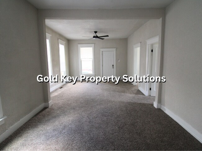 Building Photo - MUNCIE Updated 3 BR 1 BA House with Central Air and Upgraded Appliances (SECTION 8 APPROVED)