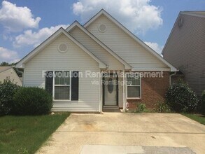 Building Photo - 532 Epris Ln