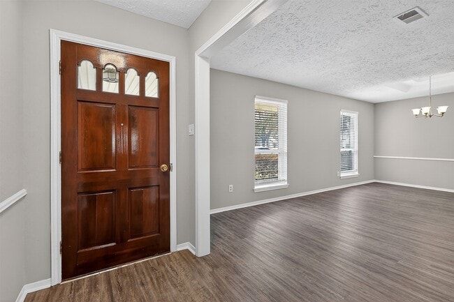 Building Photo - 2543 Ciderwood Dr