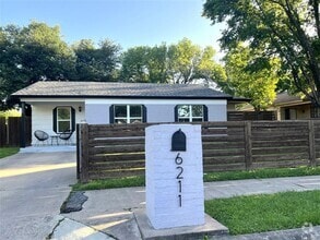 Building Photo - 6211 Palm Cir