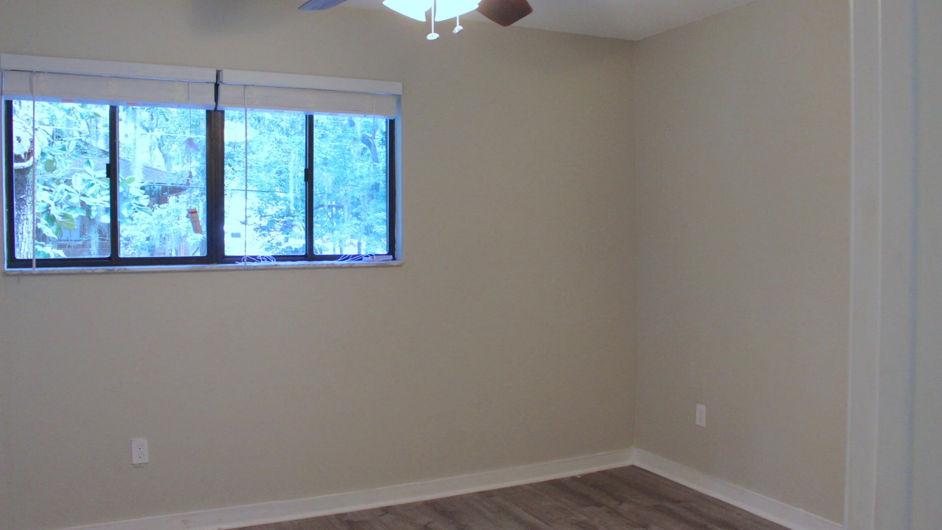 Building Photo - 1356 Linda Ann Dr