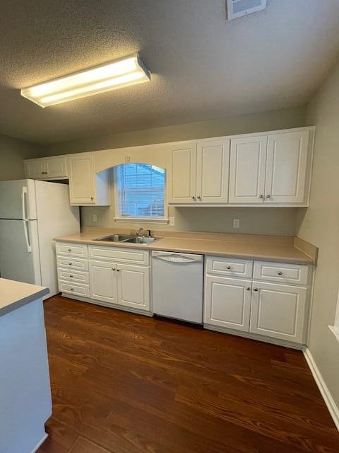 Building Photo - 109 Single Tree Ln