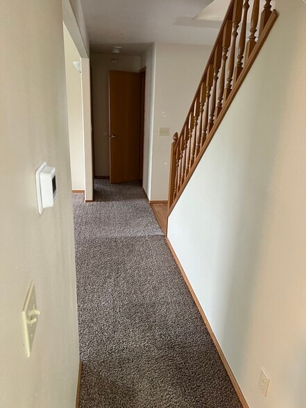 Building Photo - 20456 SW Midline Street