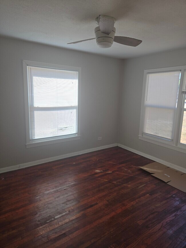 Building Photo - 3101 Fadal Ave