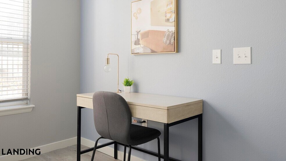 Building Photo - 901 Colorado Blvd