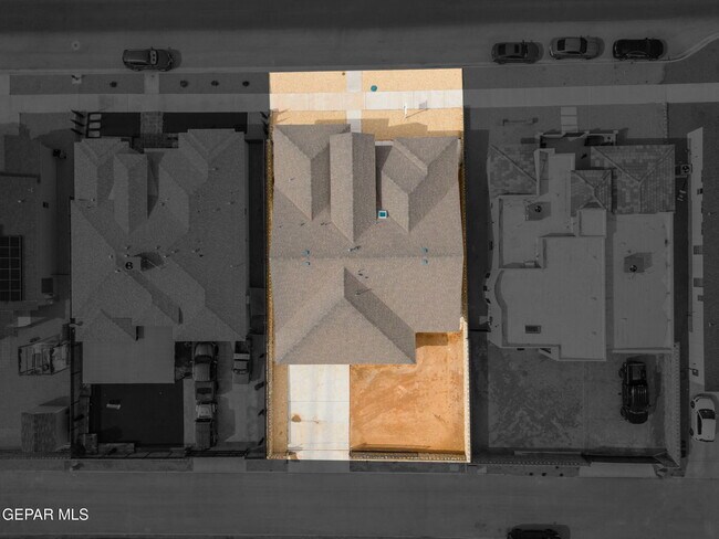 Building Photo - 14640 Charles Foster Ave