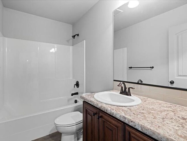 Building Photo - 4313 Vermilion Ln