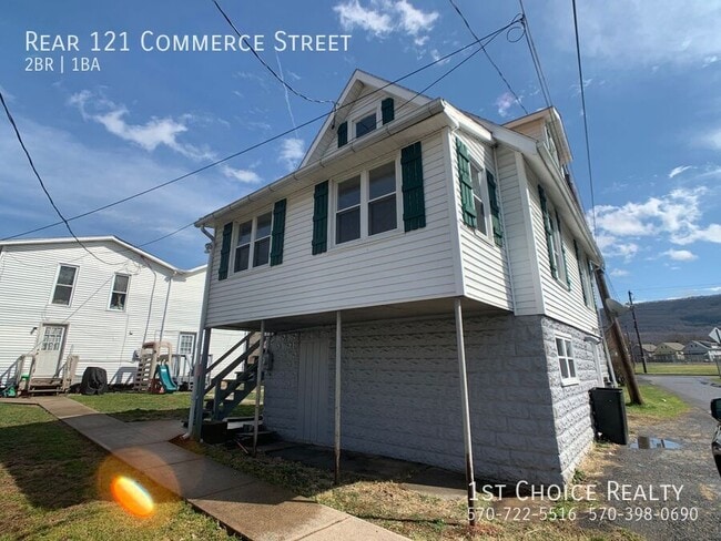 Primary Photo - Rear 121 Commerce Street-