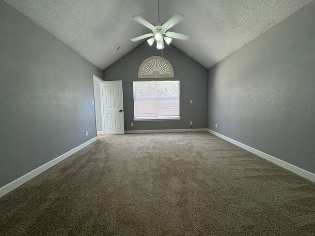 Building Photo - Home for Rent in Horizon by the Golf Course