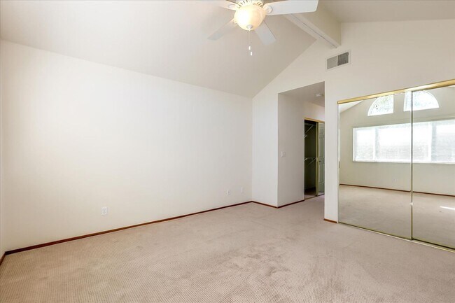 Building Photo - Seven Springs Home