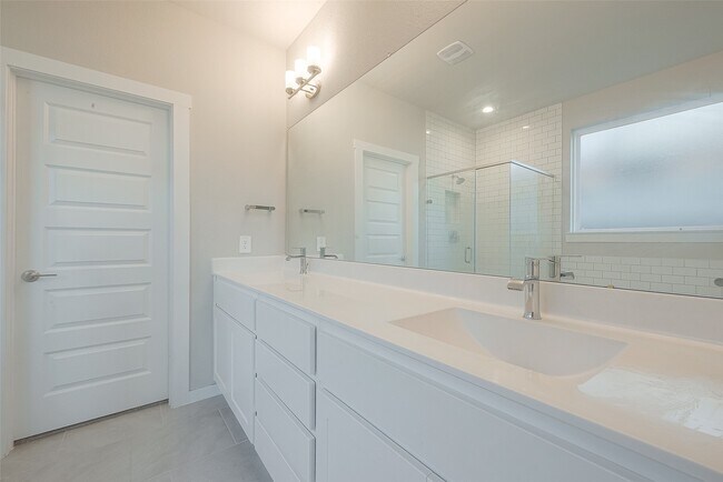 Building Photo - 3330 Polk Crk Dr