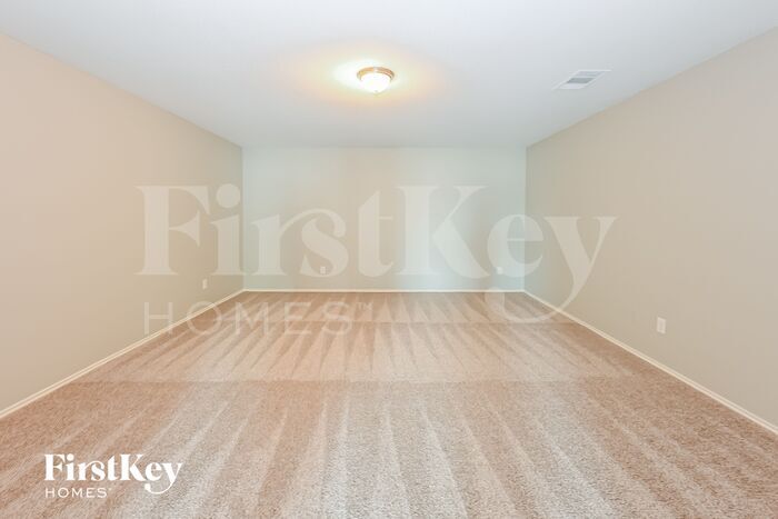 Building Photo - 111 Meadow Mill Dr