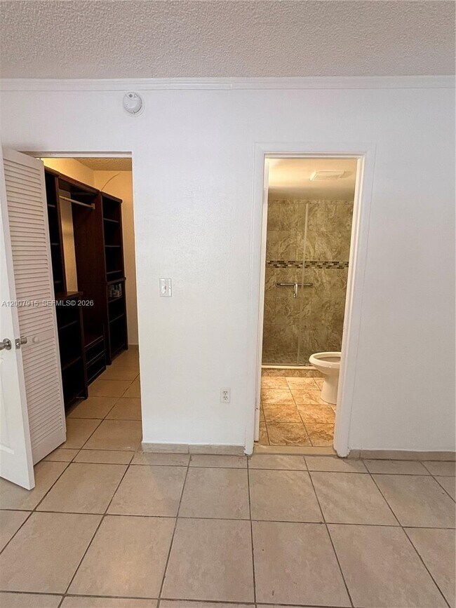 Building Photo - 17600 NW 68th Ave