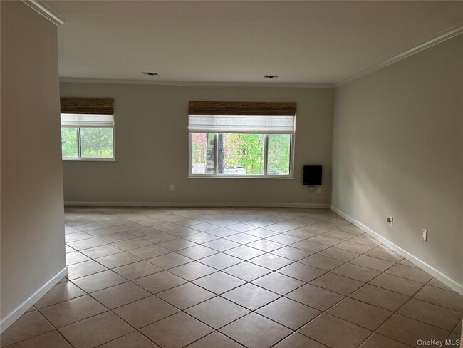 Building Photo - 2905 Fox Ln