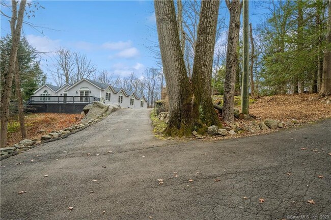 Building Photo - 2428 Long Ridge Rd