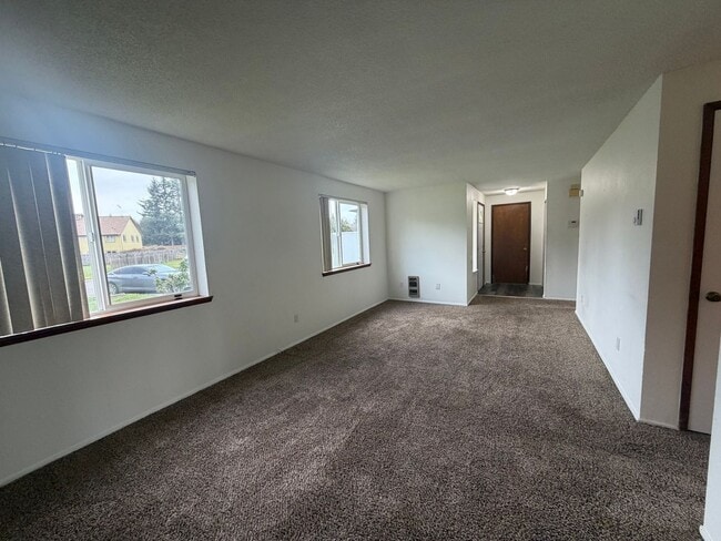 Building Photo - Beautiful 3 Bedroom Home in Olympia WA - Apply Today!
