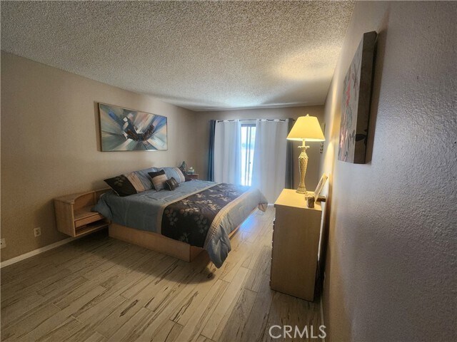 Building Photo - 2230 S Palm Canyon Dr