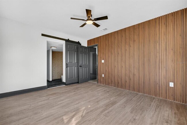 Building Photo - 2401 42nd St S