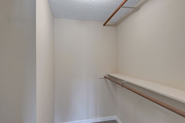 Building Photo - 73895 Saquaro Ct