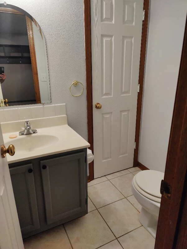 Building Photo - 1354 NW Jefferson Ct