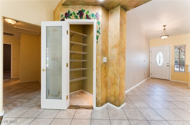 Building Photo - 8233 Arch Bay Ln