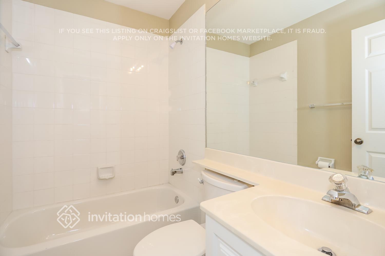 Building Photo - 7775 Springfield Lake Dr