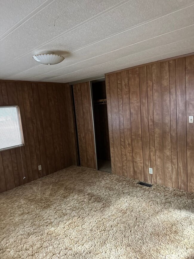 Building Photo - 18515 Freight Rd Ln