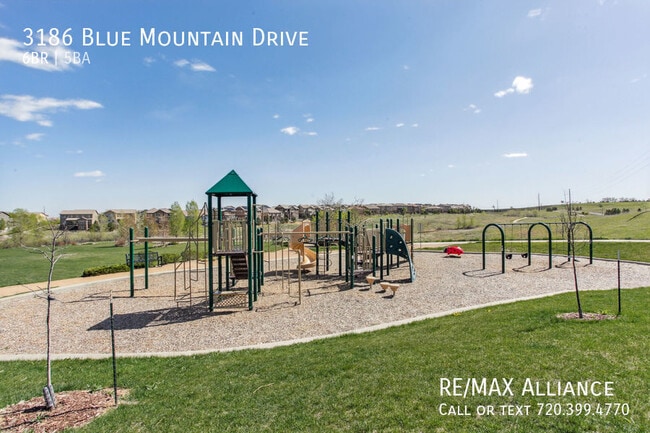 Building Photo - 3186 Blue Mountain Dr